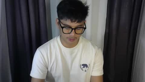 Snapshot of julz_alwayshorny chatting on 10-21-25, 05:02 call me julz online show from 10-21-25, 05:02