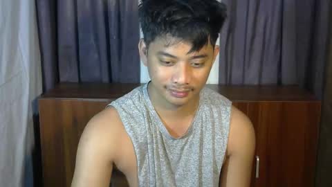 Snapshot of julz_alwayshorny chatting on 01-15-26, 05:16 call me julz online show from 01-15-26, 05:16