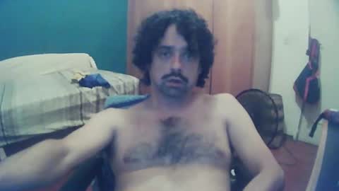 Mia online show from 02-15-25, 05:51