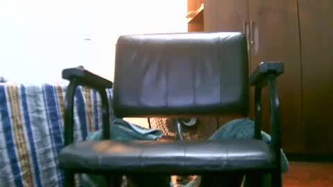 Mia online show from 03-10-25, 08:15