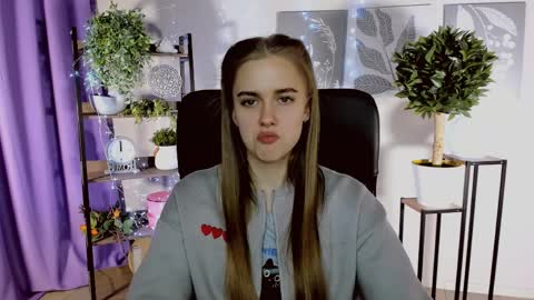 junewoods online show from 04-03-26, 03:32