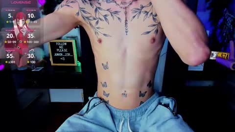 Junior online show from 03-05-25, 03:40