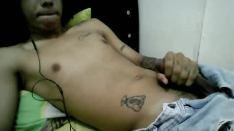 junior_thegoldenboy online show from 06-14-26, 08:22
