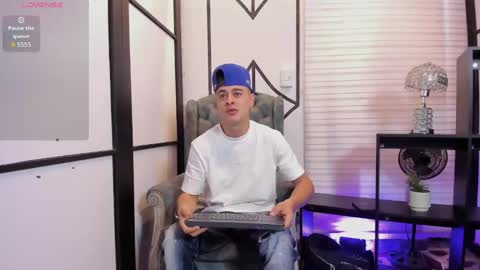 Junior online show from 09-29-25, 09:52