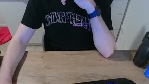 junk2711 online show from 01-05-25, 09:37