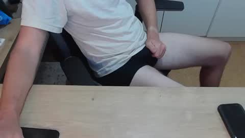 junk2711 online show from 07-11-26, 08:11