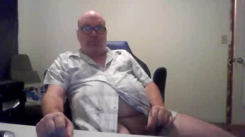 Snapshot of junkhp1 chatting on 05-30-26, 10:01 junkhp1 online show from 05-30-26, 10:01