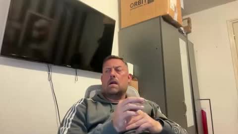 Junky online show from 05-17-26, 07:10