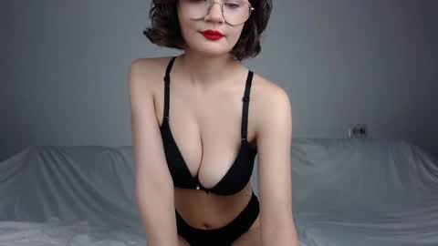 Snapshot of junnewers chatting on 01-17-25, 03:11 JunneWers online show from 01-17-25, 03:11