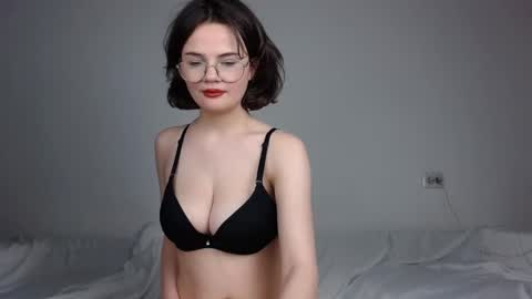 Snapshot of junnewers chatting on 02-18-25, 09:20 JunneWers online show from 02-18-25, 09:20