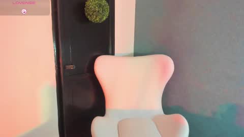 Snapshot of junosomnum chatting on 02-16-25, 09:59 junosomnum online show from 02-16-25, 09:59