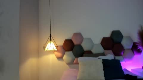 Snapshot of jupiterfoxxxx chatting on 12-31-24, 11:42 Jupiter Fox online show from 12-31-24, 11:42