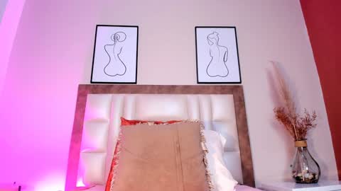 Snapshot of jupiterfoxxxx chatting on 01-15-25, 05:47 Jupiter Fox online show from 01-15-25, 05:47