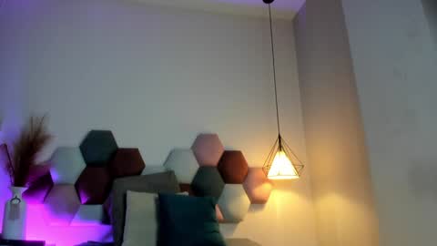 Snapshot of jupiterfoxxxx chatting on 01-20-25, 11:45 Jupiter Fox online show from 01-20-25, 11:45