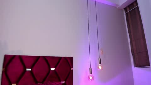 Snapshot of jupiterfoxxxx chatting on 02-26-25, 01:32 Jupiter Fox online show from 02-26-25, 01:32