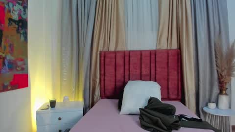 Snapshot of jupiterfoxxxx chatting on 03-06-25, 12:43 Jupiter Fox online show from 03-06-25, 12:43