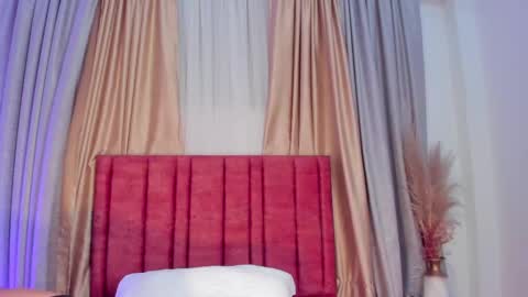 Snapshot of jupiterfoxxxx chatting on 03-11-25, 12:33 Jupiter Fox online show from 03-11-25, 12:33