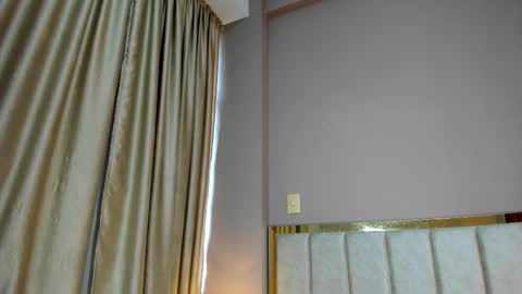 Snapshot of jupiterfoxxxx chatting on 11-30-25, 02:32 Jupiter Fox online show from 11-30-25, 02:32