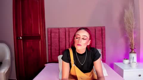 Snapshot of jupiterfoxxxx chatting on 12-23-25, 12:30 Jupiter Fox online show from 12-23-25, 12:30