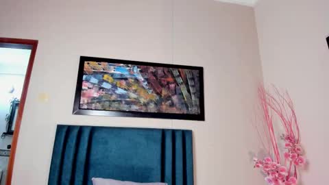 Snapshot of jupiterfoxxxx chatting on 01-14-26, 12:49 Jupiter Fox online show from 01-14-26, 12:49