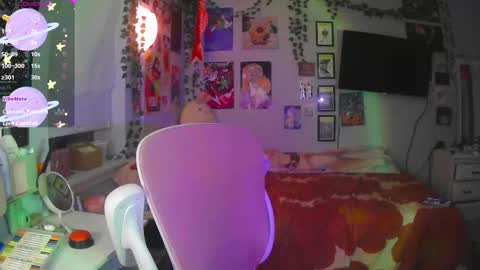 Snapshot of jupitersclaim chatting on 11-19-25, 02:44 jupitersclaim online show from 11-19-25, 02:44