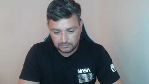 Snapshot of just_a_nice_guy_27 chatting on 05-19-26, 11:27 Alex online show from 05-19-26, 11:27