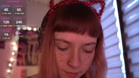 Snapshot of just_busking chatting on 12-25-24, 07:35 Julia online show from 12-25-24, 07:35