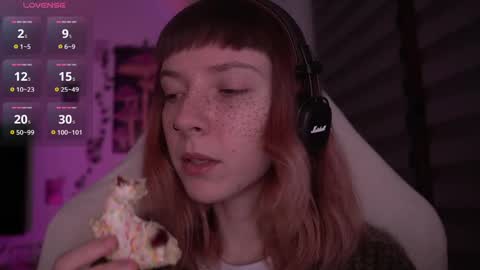 Snapshot of just_busking chatting on 02-20-25, 05:01 Julia online show from 02-20-25, 05:01