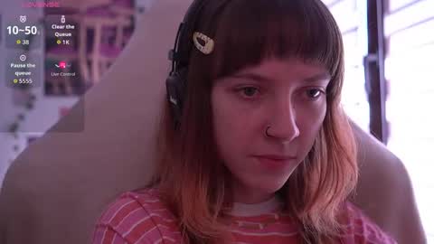 Snapshot of just_busking chatting on 09-25-25, 07:56 Julia online show from 09-25-25, 07:56