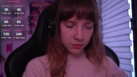 Snapshot of just_busking chatting on 11-30-25, 09:35 Julia online show from 11-30-25, 09:35