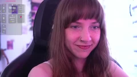 Snapshot of just_busking chatting on 08-09-26, 01:05 Julia online show from 08-09-26, 01:05