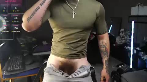 Snapshot of just_hairy_man chatting on 07-14-26, 04:56 Kurt online show from 07-14-26, 04:56
