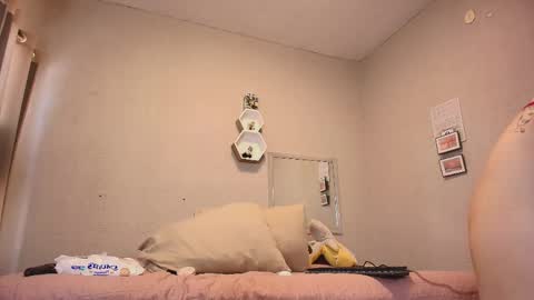  Isa y Luci  online show from 06-01-26, 06:53