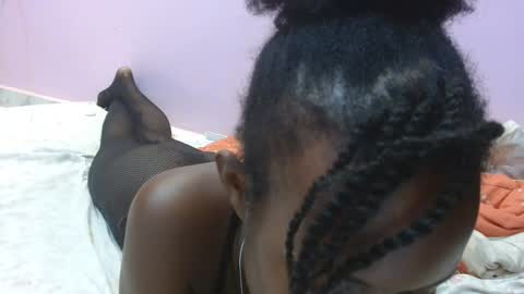 Snapshot of just_isla chatting on 02-05-26, 04:00 Sexy Isla online show from 02-05-26, 04:00