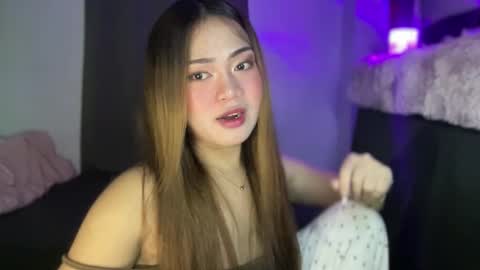 just_julia21 online show from 05-26-26, 02:07