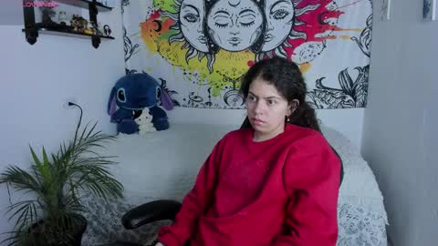 Sofia online show from 12-04-25, 06:49