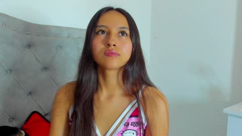 Snapshot of just_soffy chatting on 01-08-25, 05:48 Soffy online show from 01-08-25, 05:48
