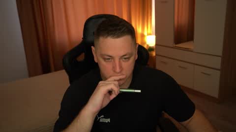 Snapshot of just_top chatting on 09-17-25, 11:56 David online show from 09-17-25, 11:56