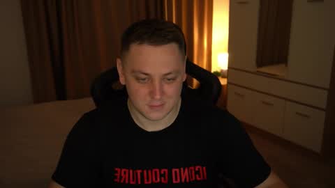 Snapshot of just_top chatting on 10-07-25, 07:22 David online show from 10-07-25, 07:22