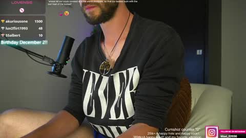 Snapshot of just_your_dreamboy chatting on 12-02-24, 12:52 Maxi online show from 12-02-24, 12:52