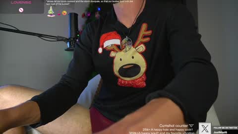 Snapshot of just_your_dreamboy chatting on 12-15-24, 10:26 Maxi online show from 12-15-24, 10:26