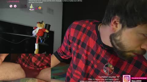 Snapshot of just_your_dreamboy chatting on 12-21-24, 11:13 Maxi online show from 12-21-24, 11:13