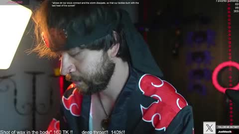 Snapshot of just_your_dreamboy chatting on 10-24-25, 11:45 Maxi online show from 10-24-25, 11:45