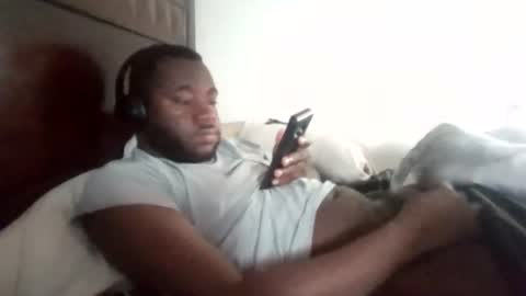 Snapshot of justablackdude1474274 chatting on 06-19-26, 04:00 justablackdude1474274 online show from 06-19-26, 04:00