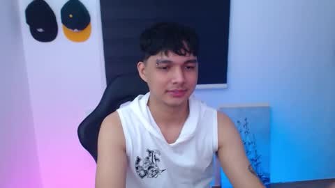 Snapshot of justagamerxxx chatting on 01-29-25, 07:46 Rhys online show from 01-29-25, 07:46