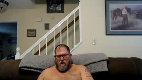 Snapshot of justaguyandnaked chatting on 07-01-26, 07:35 justaguyandnaked online show from 07-01-26, 07:35