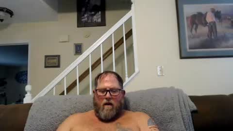 Snapshot of justaguyandnaked chatting on 07-08-26, 08:02 justaguyandnaked online show from 07-08-26, 08:02