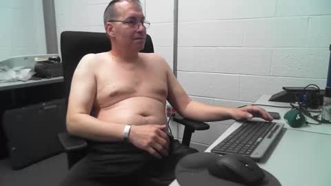Snapshot of justatoysoldier1973 chatting on 05-16-26, 09:46 Just a Toy Soldier online show from 05-16-26, 09:46