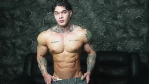 justin clark1 online show from 04-21-26, 03:24