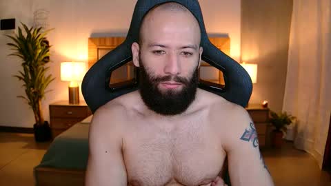 Snapshot of justin_hton chatting on 01-07-26, 07:44 Justin online show from 01-07-26, 07:44